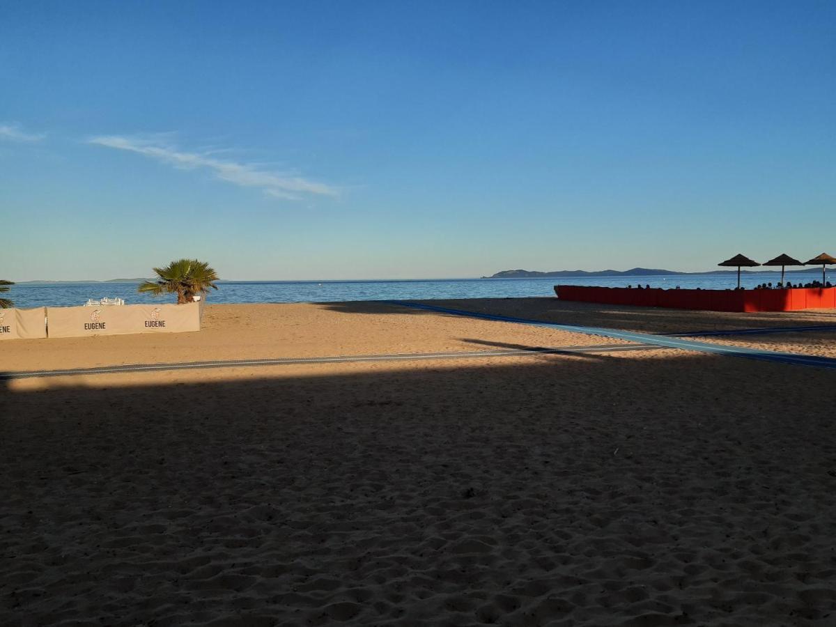 Les Lilas Hyères Exterior foto